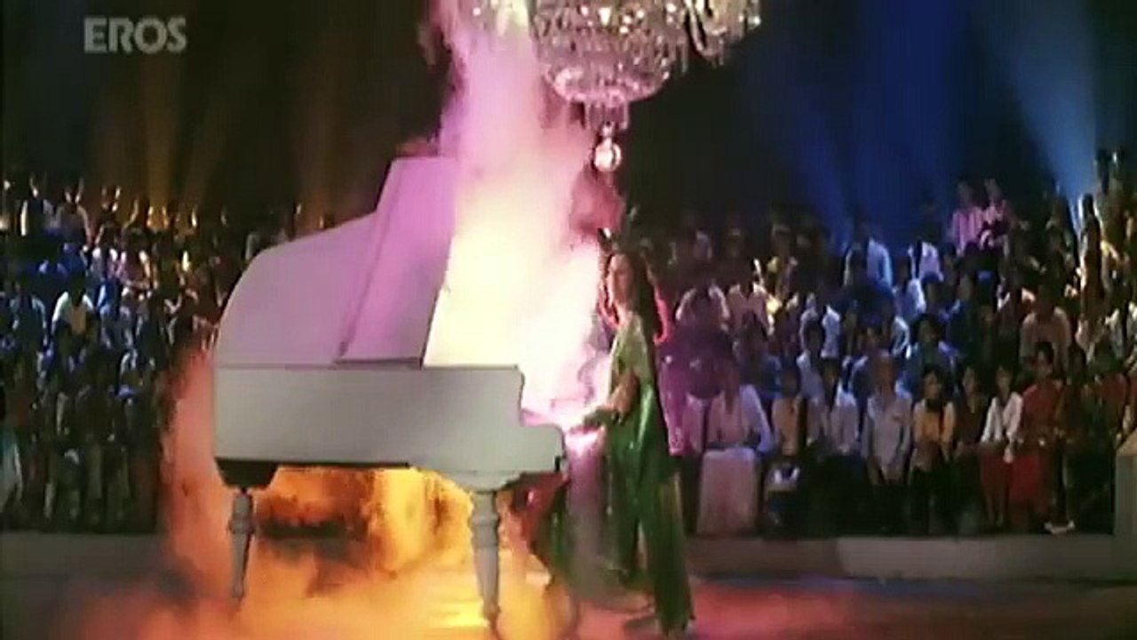 Bahut Pyar Karte Hain song