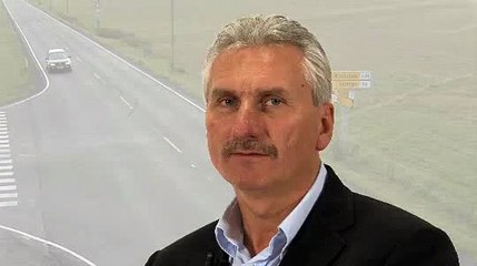 003 Vi skal til venstre ut av landeveg