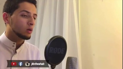 A Wonderful Quran Recitation by a an Arab Guy! - Great Voice!