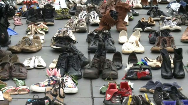 Climat: manifestations de Sydney à Londres, chaîne humaine à Paris pour un accord ambitieux