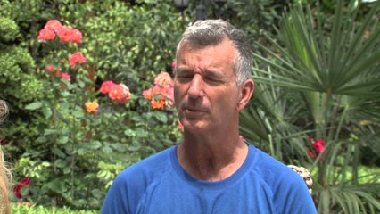 TONY HOWKS  REPORTAZH PER SHQIPERINE