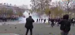 Paris'te olaylar çıktı... Polis biber gazı kullanıyor