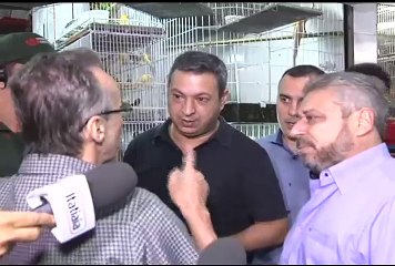 CPI dos Maus-Tratos de Animais e PF fiscalizam comercialização no Mercado Central