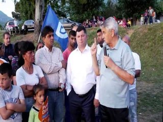 HALIM KOSOVA ME TAKOHET ME KOMUNITETIN ROM, “DO GEZOJE TE GJITHA TE DREJTAT” LAJM