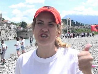 ZHVILLOHET NE BERAT KAMPIONATI I RAFTING NE OSUM,TE RINJTE BEHEN PJESE E AVENTURES LAJM