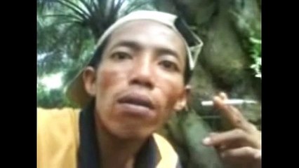 Orang Gila Lucu - 7 Video Orang Gila Lucu Bikin Ngakak (Ngamuk)