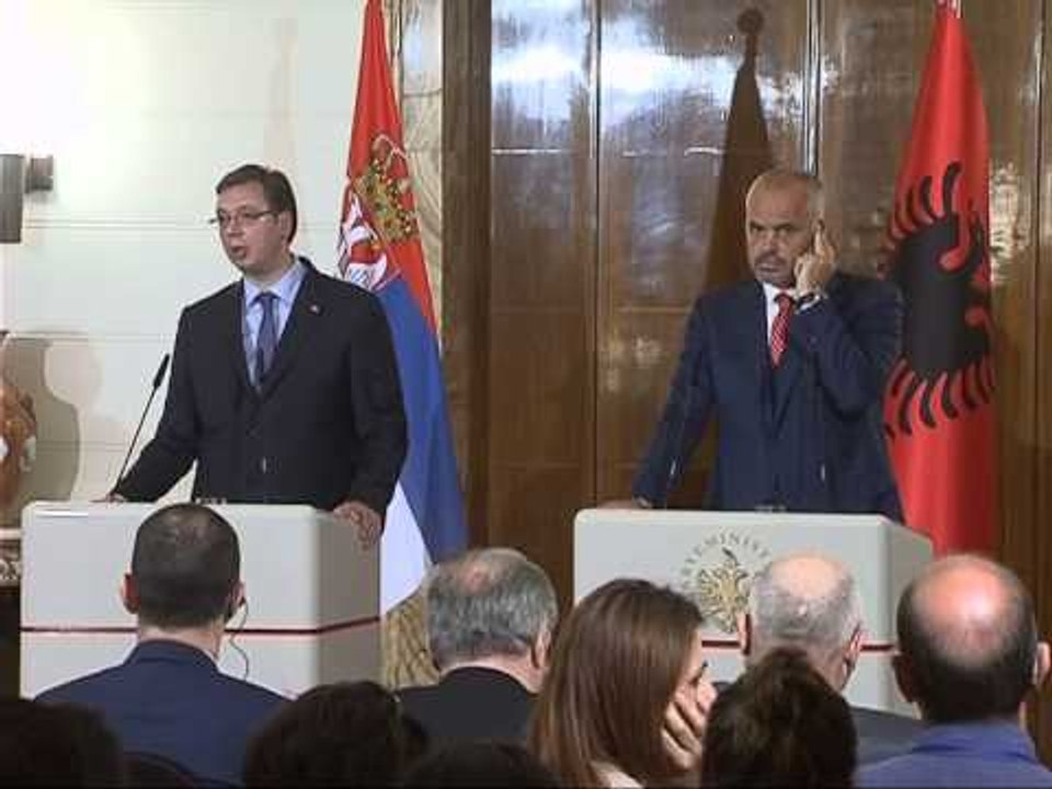 KREU I QEVERISE SERBE VUÇIÇ NE TIRANE, RAMA “NUK KA PROJEKT TE SHQIPERISE SE MADHE” LAJM