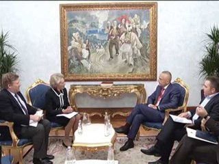 PRESIDENTI BUJAR NISHANI TAKOHET NE SHEFEN E MISIONIT TE ODIHR GLOVER PER ZGJEDHJET LAJM