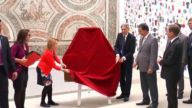 British Foreign Secretary Philip Hammond in Tunisia