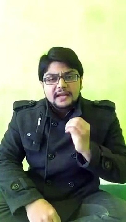 Bara Muslim bana phirta hai....... main asi qoam say hon jahan lasha rooz uthta hain .. ira