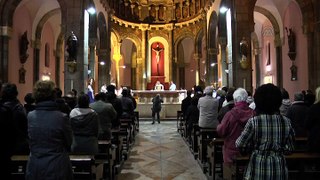 Mass offered in Tunis for the victims of terrorist attacks