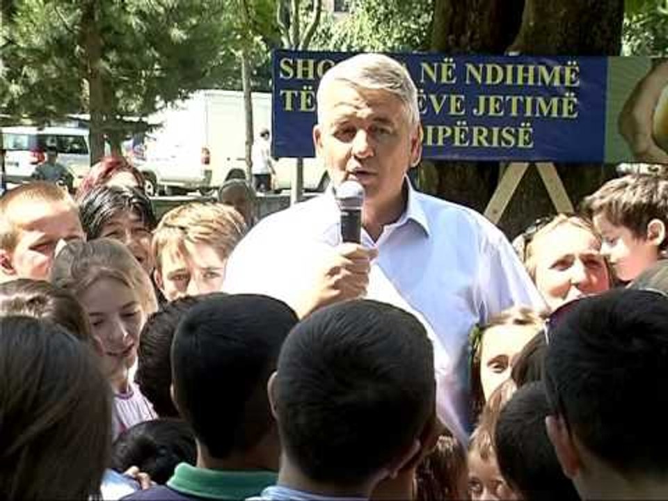 HALIM KOSOVA NE FESTEN E 1 QERSHORIT PREMTON ME SHUME VEMENDJE PER FEMIJET LAJM