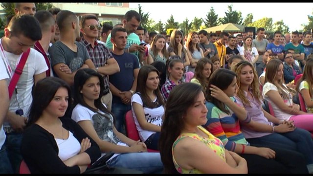 META: MARREVESHJE ME BIZNESET PER PUNESIMIN E TE RINJVE