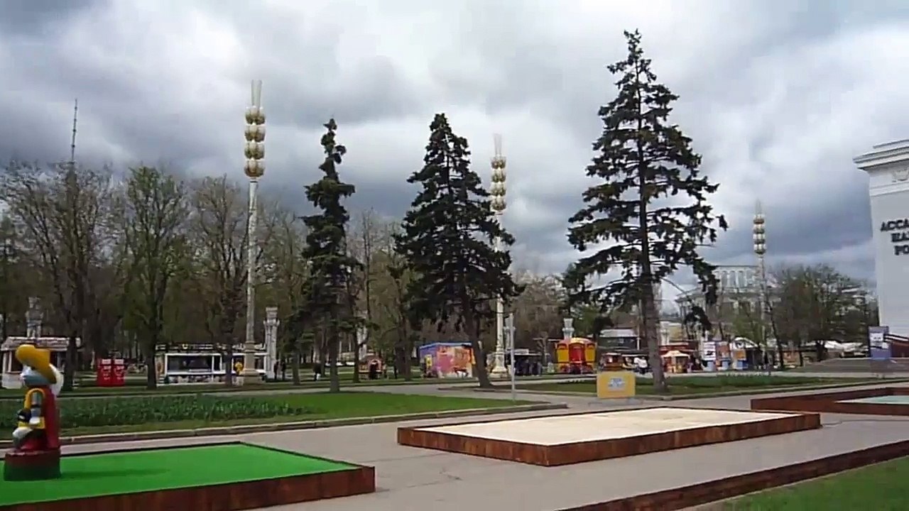 VDNKh Moscou-cut