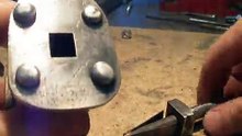 Une reproduction d'un cadenas du Xème siècle