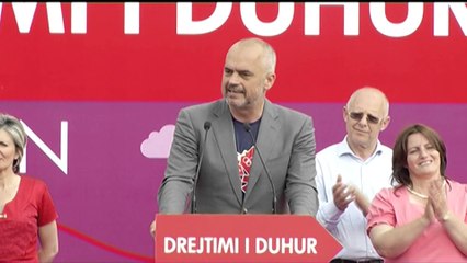 RAMA KERKON MBESHTETJEN E QYTAREVE TE KLOSIT