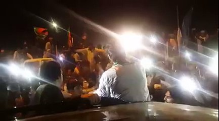 Imran Khan welcome at Al-Asif Square in Karachi