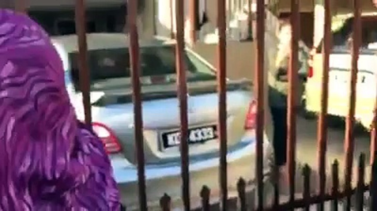 مسلمانوں کے ساتھ یورپ میں کیا ہو رہا ہے ویڈیو دیکھیں