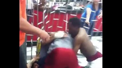 Les meilleures bastons du Black Friday 2015