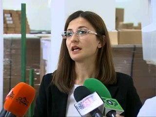 MBERRIJNE FLETET E VOTIMIT DHE MATERIALET ZGJEDHORE,VEZHGOHEN 24 ORE ME KAMERA SIGURIE LAJM