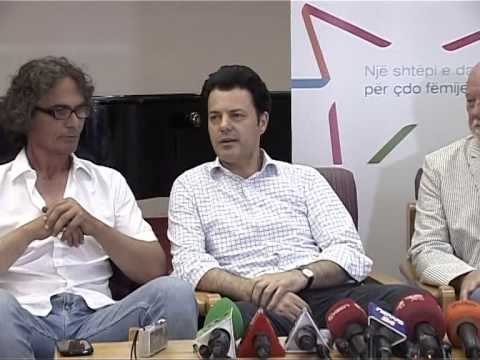 VIOLINA E SHKELZEN DOLIT NE TIRANE,KONCERT NE TKOB ME PERLAT E MUZIKES SHQIPTARE LAJM
