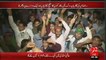BREAKING - – PTI Members Beaten Ali Zaidi-Thrown Stones On Leaders