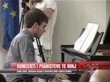 Koncerti i pianistëve të rinj Ami dhe Johan Muka - News, Lajme - Vizion Plus