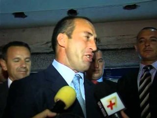 LIROHET LIDERI I AAK RAMUSH HARADINAJ PAS NDALIMIT NE AEROPORTIN E LJUBLJANES LAJM