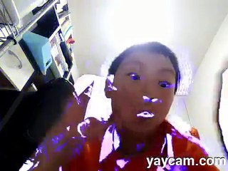 Funny Camera effects with YayCam for Android - Helium Video Booth