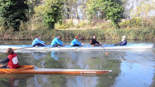 Initiation des rameurs de la rame traditionelle a l aviron et vice verca pour les rameurs de narbonne aviron club a la rame traditionelle
