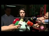 Durrës, votojnë kandidatët Grida Duma dhe Vangjush Dako - Top Channel Albania - News - Lajme