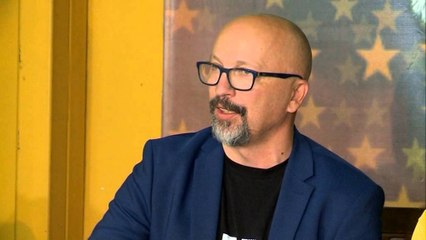 “SHOPPING AND FUCKING” NE TEATRIN KOMBETAR, SHFAQJA SJELL DRAMEN E SHOQERIVE PA IDENTITET LAJM