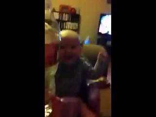 Crianças riso contagiante. Crianças engraçadas rir 2