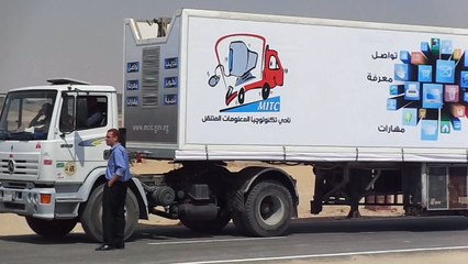 أول سيارة بريد لخدمة العاملين بقناة السويس الجديدة سبتمبر2014