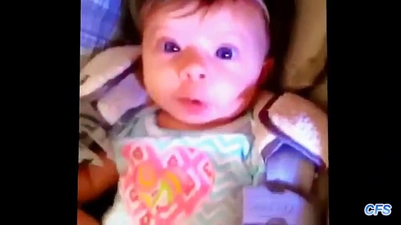 Les enfants ont peur de sons. Les enfants sont effrayés drôles de sons