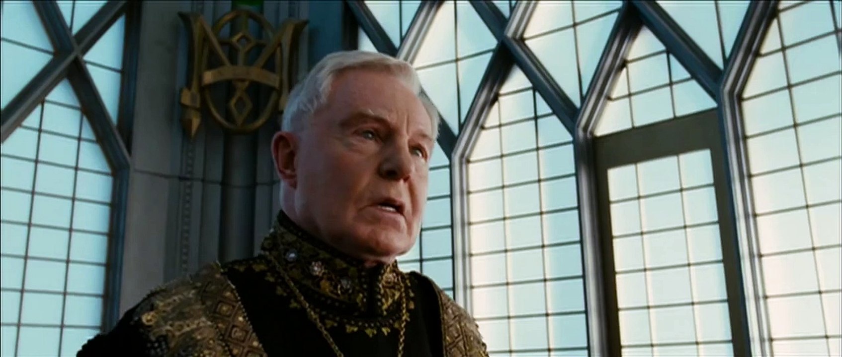 The Golden Compass - Extended Preview Trailer [1080p]