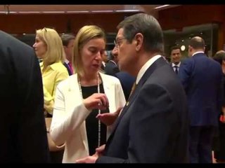 OFERTA E FUNDIT PER GREQINE,NE ATHINE ORET VENDIMTARE PER SHMANGIEN E KOLAPSIT LAJM