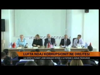 Download Video: Donald Lu: Në gjyqësorin shqiptar, raste shokuese korrupsioni - Top Channel Albania - News - Lajme