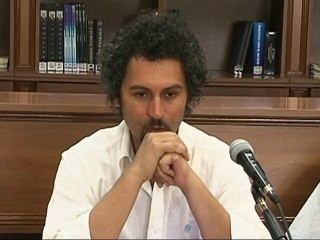 EKSPOZITE ME PORTRETE NUDO,PUNIMET E SOFIA PAPADHIMITRIT DY JAVE PER PUBLIKUN LAJM