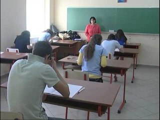 MATURANTET DO PLOTESOJNE FORMULARIN A2 EDHE NESE NUK U KA DALE REZULTATI I TESTIMIT LAJM