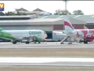 PEZULLOHEN PERKOHESISHT FLUTURIMET NE ISHULLIN E BALIT,SHKAK SHPERTHIMI I VULLKANIT LAJM