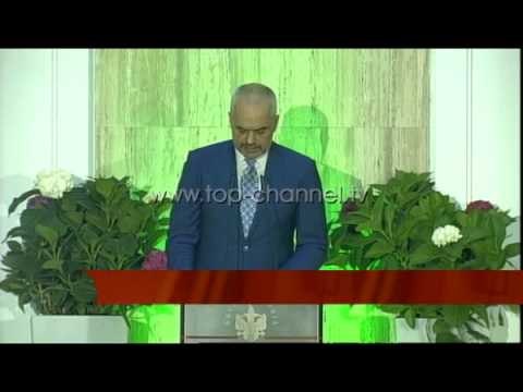 Rama shtron iftar: Krenar për tolerancën fetare - Top Channel Albania - News - Lajme