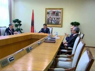 BERISHA NIS FTESEN LETER VETEM  PARTIVE PARLAMENTARE LAJM
