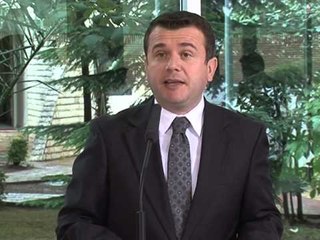 PS SULMON BERISHEN PO VODHE BERISHA TE BEN MINISTER LAJM