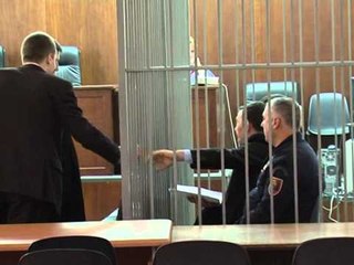 AVOKATI HYSNI BETI GJYKATA E LE NE ARREST SHTEPIE LAJM