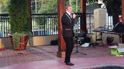 Colin Paul sings 'Slicin Sand' Elvis Week 2013