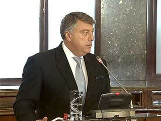 GUVERNATORI FULLANI MOMENTI ME I MIRE PER EUROBONDIN LAJM