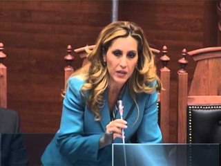 MINISTRJA BREGU DO TE TREGOJ SMS KERCENUESE TE FELAJT LAJM