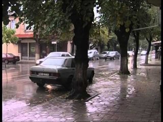 SITUATA E SHIRAVE PERMBYTJE NE KORÇE LAJM