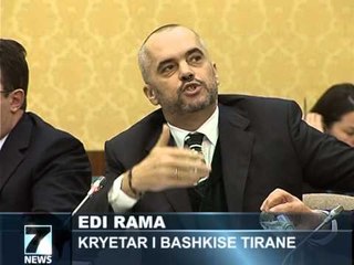 PIRAMIDA PARLAMENT VENDOSET SHPALLJA E KONKURSIT LAJM